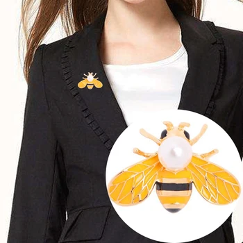 XKZM Brand Insecte Serie Brosa Femei Delicate Mic de Albine Broșe Cristal Stras Pin Broșă Bijuterii Cadouri Pentru Fata